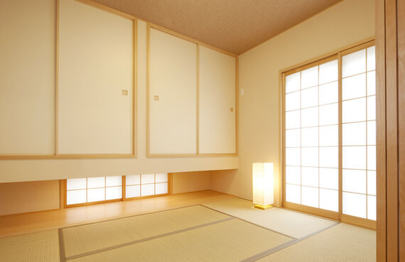 網戸、障子、襖、畳の張替えは令和建設！